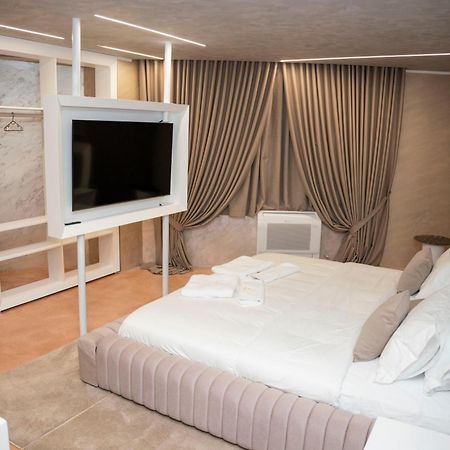 Hotel Pernoca Durrës 외부 사진