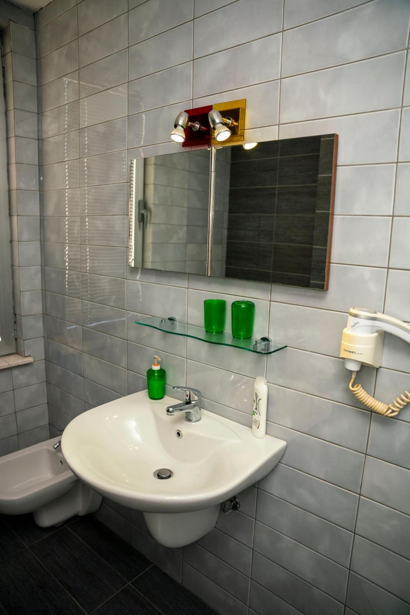 Hotel Pernoca Durrës 외부 사진