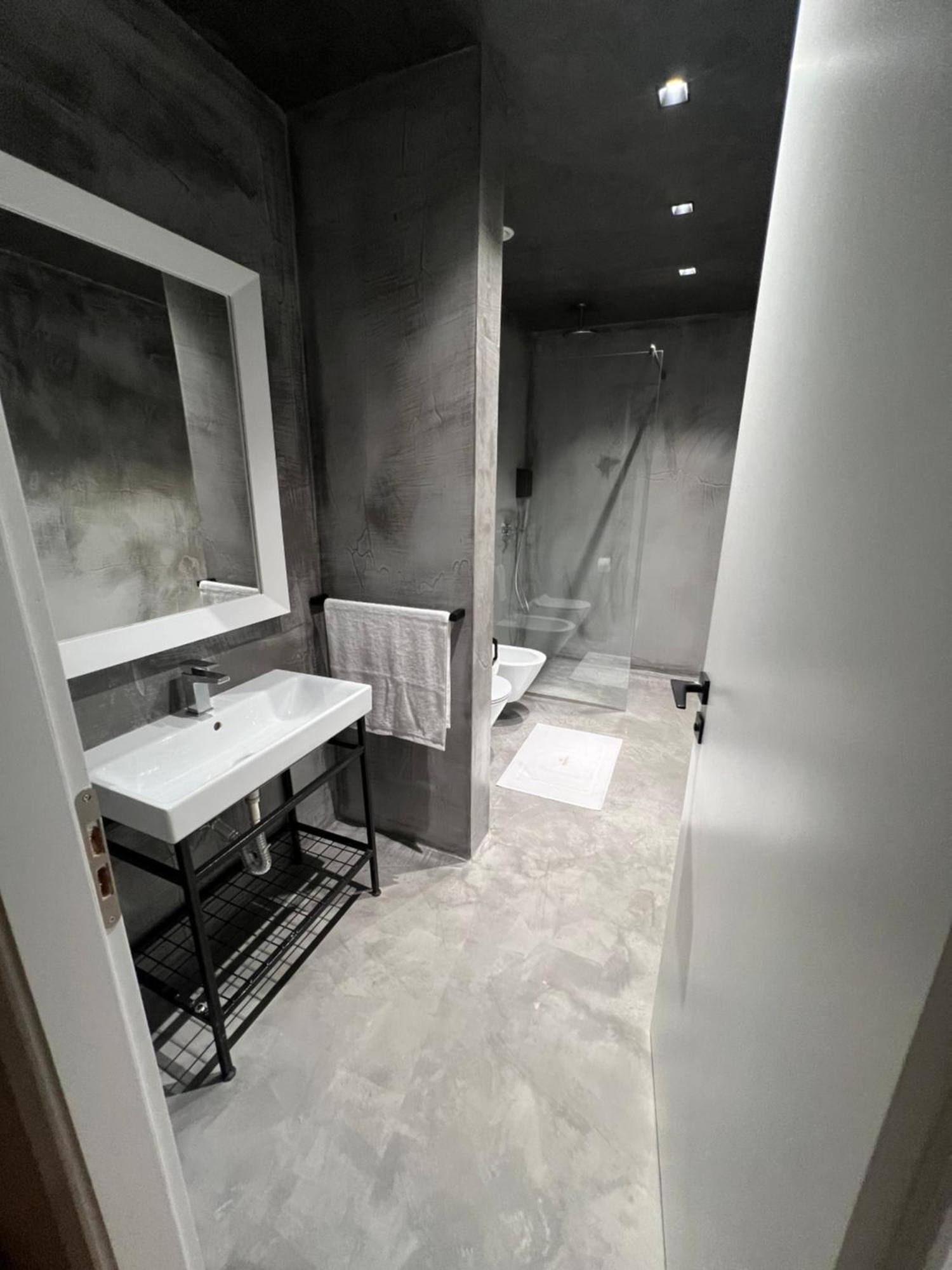 Hotel Pernoca Durrës 외부 사진
